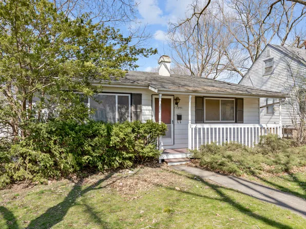 123 E Pomeroy St, West Chicago, IL 60185