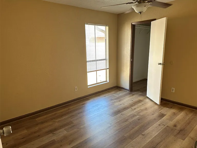 10100 S Gessner Rd #414 — Photo 8