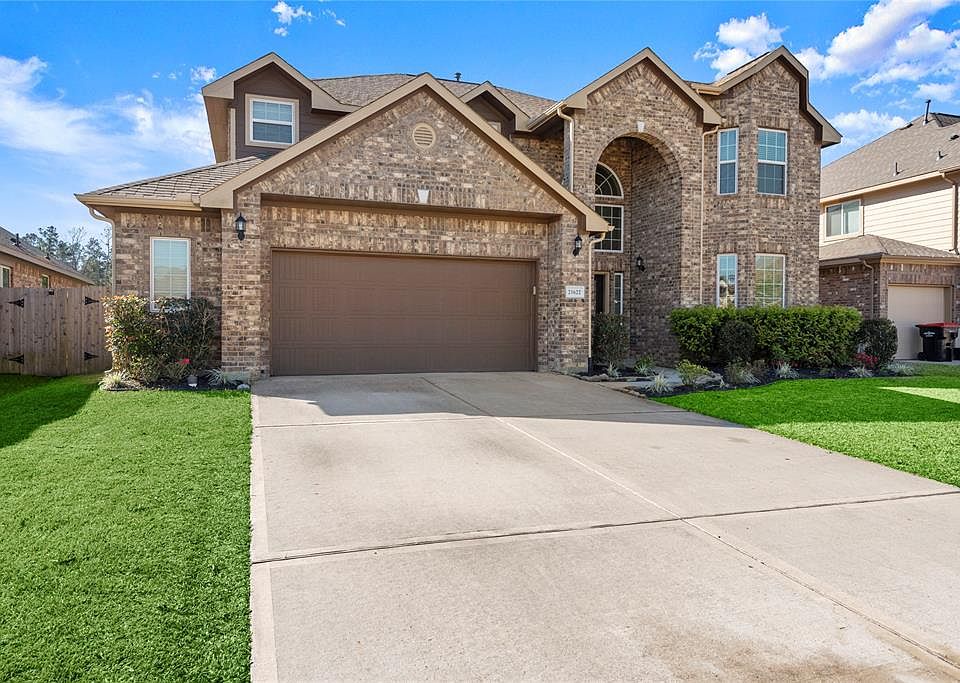 1st image of 21622 Chinese Fir Ln