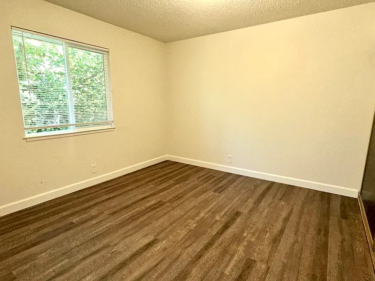 65 Mina Ave #C — Photo 5