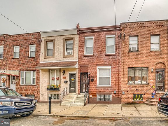 2nd image of 3271 Edgemont St