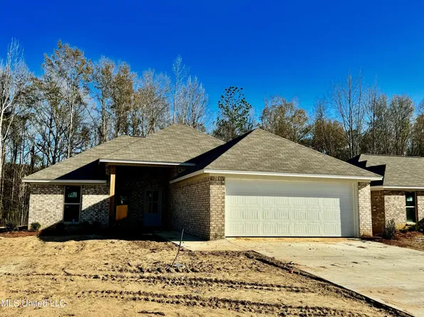 539 Silver Hl, Pearl, MS 39208