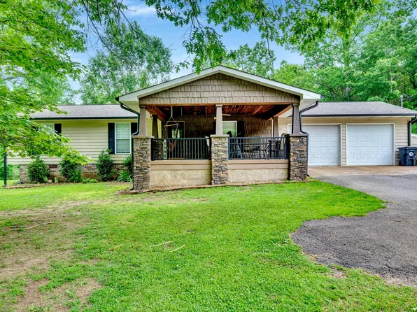 715 Blackwell Dairy Rd, Jasper, AL 35504