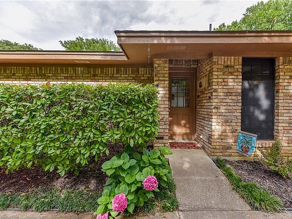 5th image of 6206 Shorewood Dr