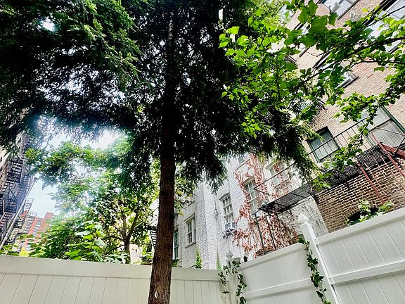 2nd image of 325 E 90th St APT 1W