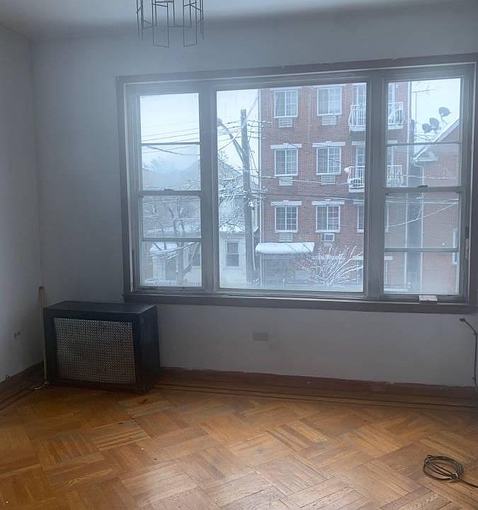 2nd image of 10623 50th Ave Floor 2