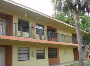 4001 Lakeside Dr, Tamarac, FL 33319