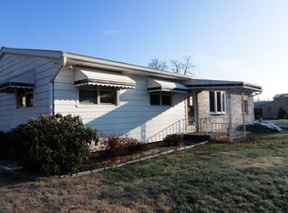 4 Troback Dr, Exeter, PA 18643