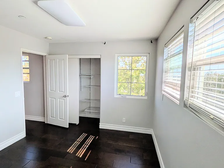 1401 University Cir — Photo 33