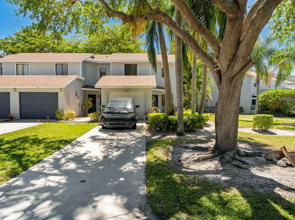 1615 Woodbridge Lakes Circle, West Palm Beach, FL 33406