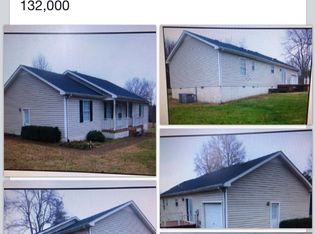 300 Amanda Dr, Ashland City, TN 37015