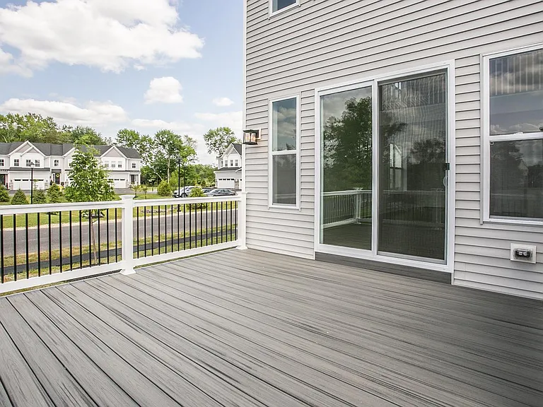 665 Levering St #665 — Photo 34