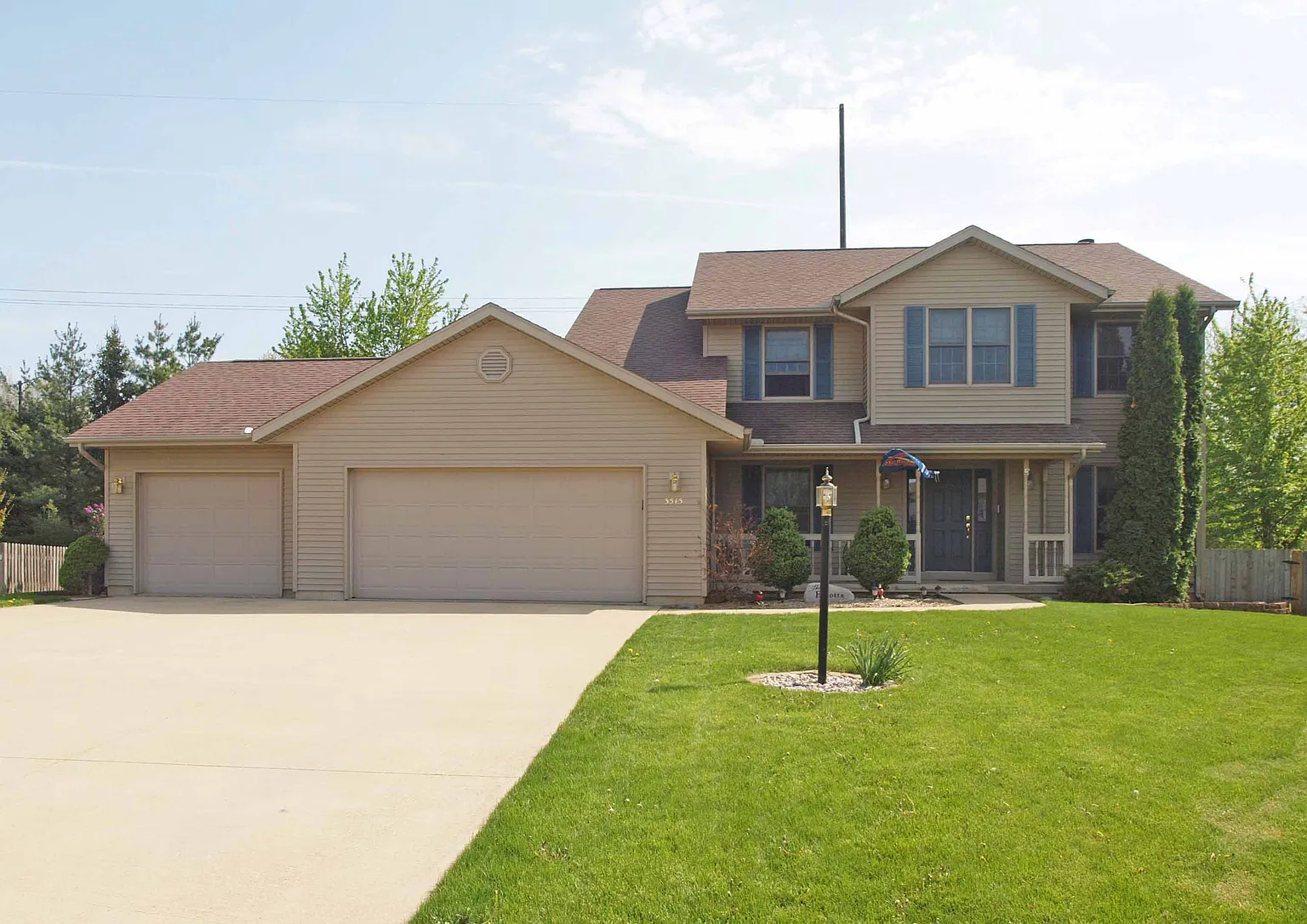 3515 Cypress Creek Rd photo 1