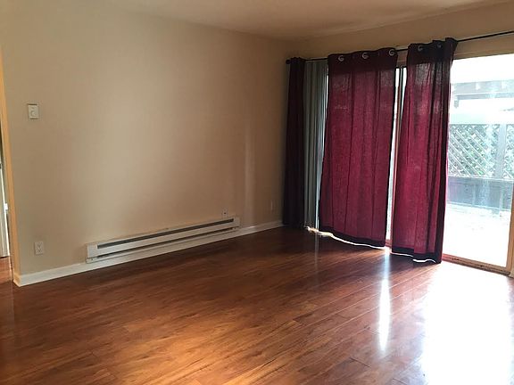 3rd image of 1123 Yarwood Ct