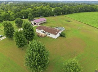 16674 S Rd, Mayetta, KS 66509