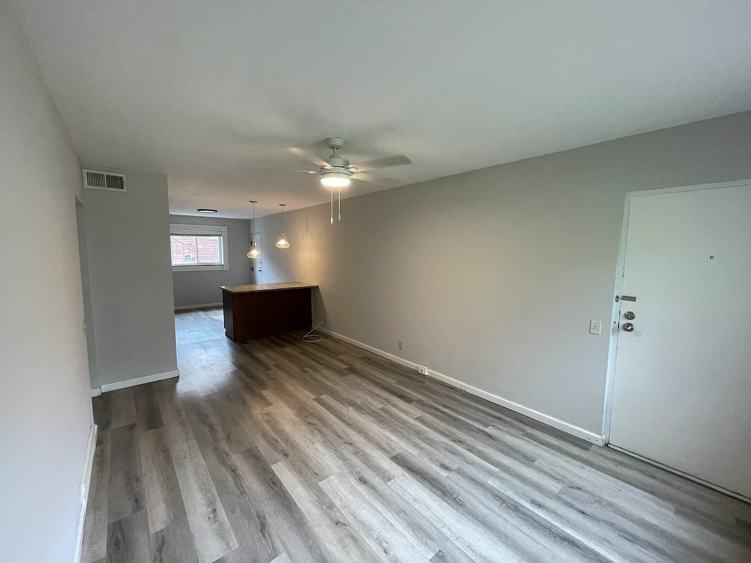 2 bed, 900 sqft, $1,195 — Photo 4