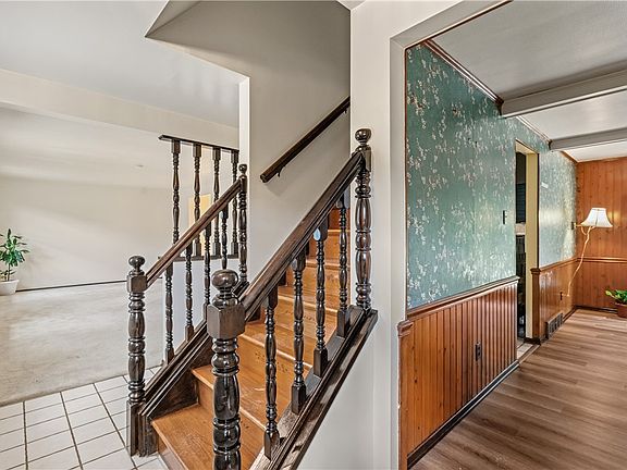 5th image of 6111 Great Dane Dr