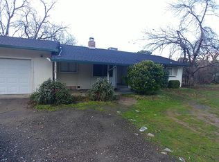 6220 Center Dr, Redding, CA 96001