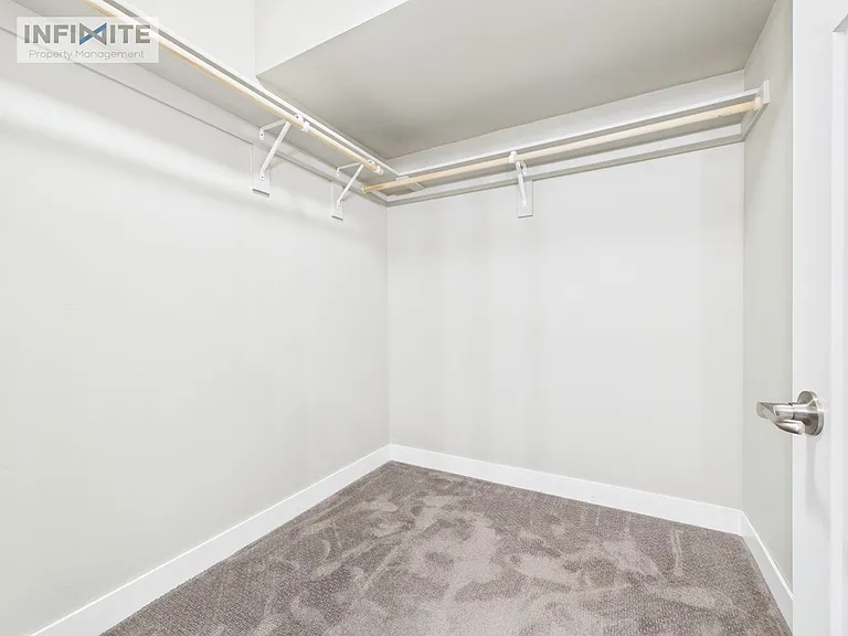 3083 Lori Ln — Photo 17