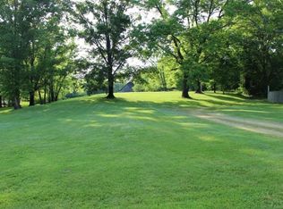 509 31st E Highway Fld, Bethpage, TN 37022