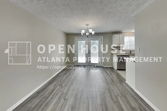 4 bed, 3.0 bath, 1988 sqft, $2,400 — Photo 4