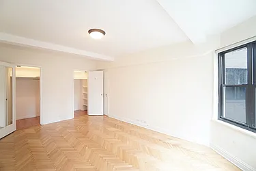 Sold by Renetta Real Estate