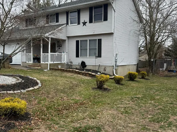 15 Cedarbrook Ln, Little Egg Harbor, NJ 08087