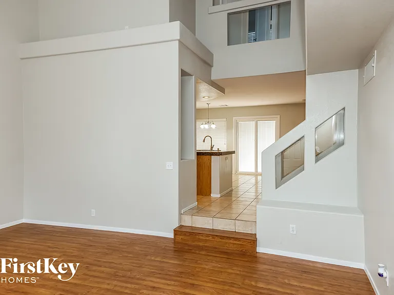 10038 Dragonfly Wing St — Photo 3