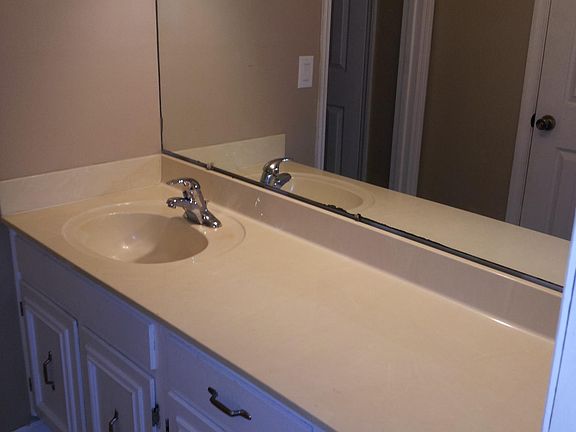 5th image of 6403 Brookmead Cir