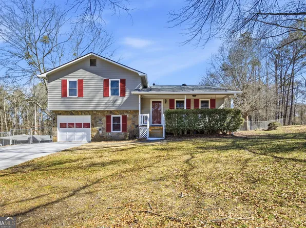 5002 McLain Dr NW, Acworth, GA 30101