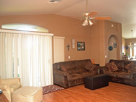 4th image of 2619 E Anderson Dr