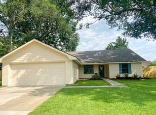 105 Molasses Row, Lafayette, LA 70508