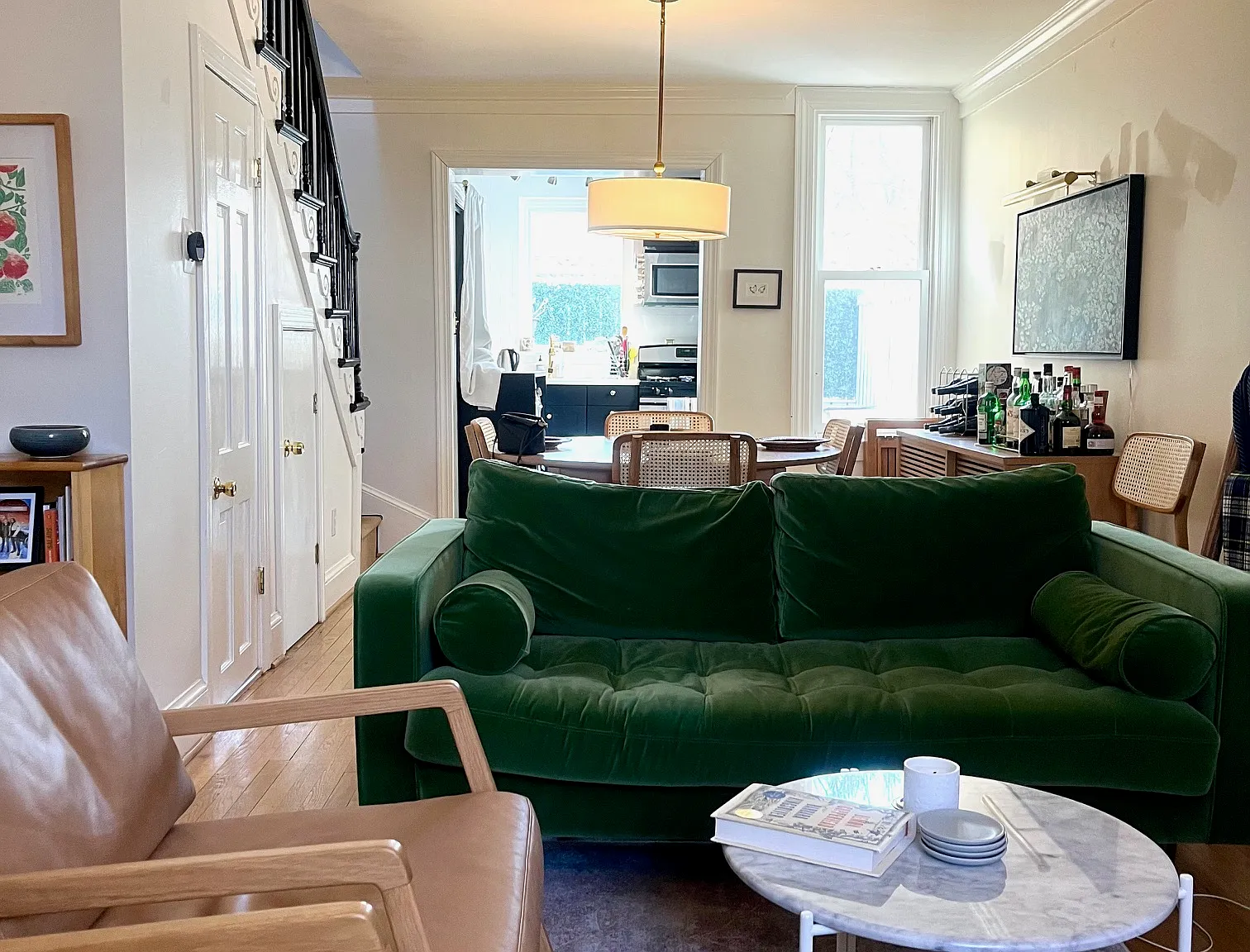 909 C St SE — Photo 2