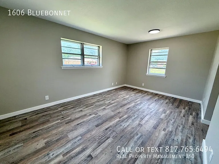 1606 Bluebonnet Trl — Photo 7