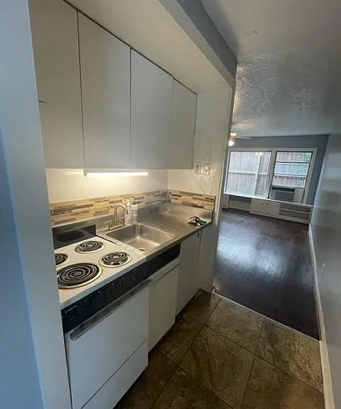 1964 Dryden Rd #1 — Photo 3