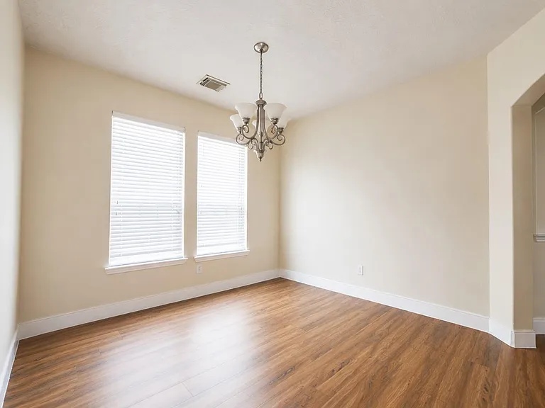 19326 Poppy Grove Ln — Photo 2
