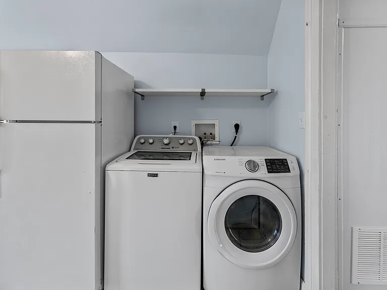 Your Own Private Washer Dryer in-unit