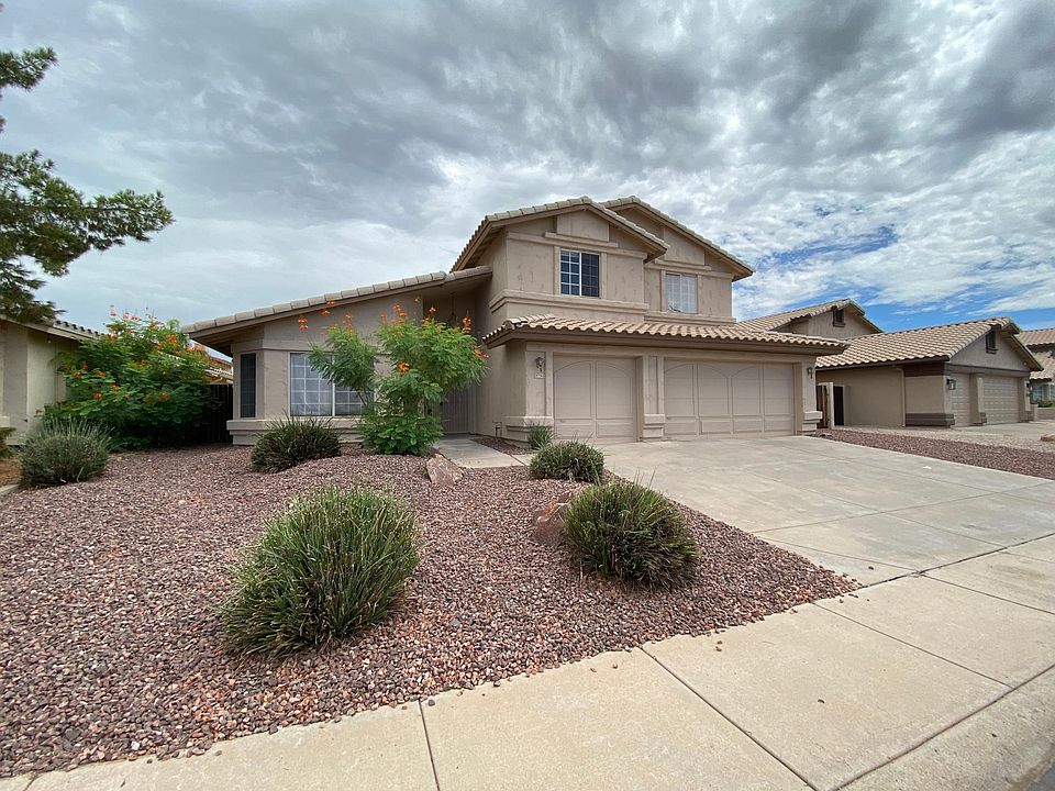 1st image of 2730 E Bighorn Ave