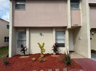 7925 SW 9th St #7925, Pompano Beach, FL 33068
