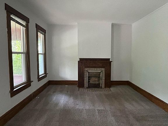 4th image of 64-66 W Blake Ave