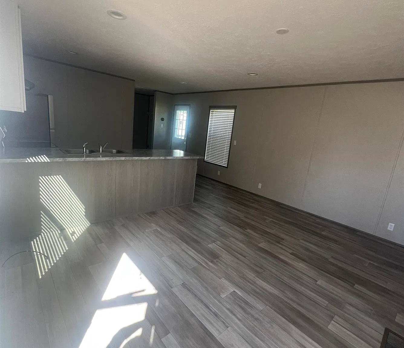 2 bed, $1,189 — Photo 3