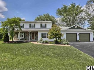 2742 Massachusetts Ct, Harrisburg, PA 17112