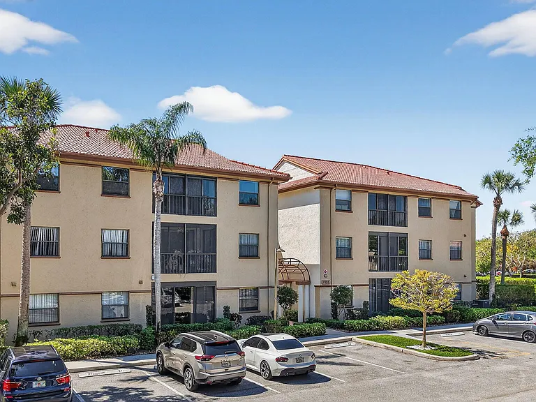 5155 Europa Dr #M — Photo 30