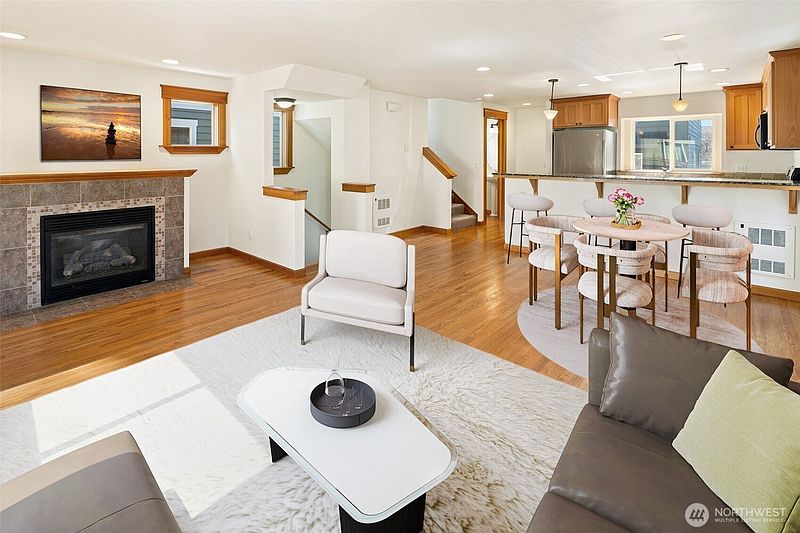 5th image of 126 N 101st Street