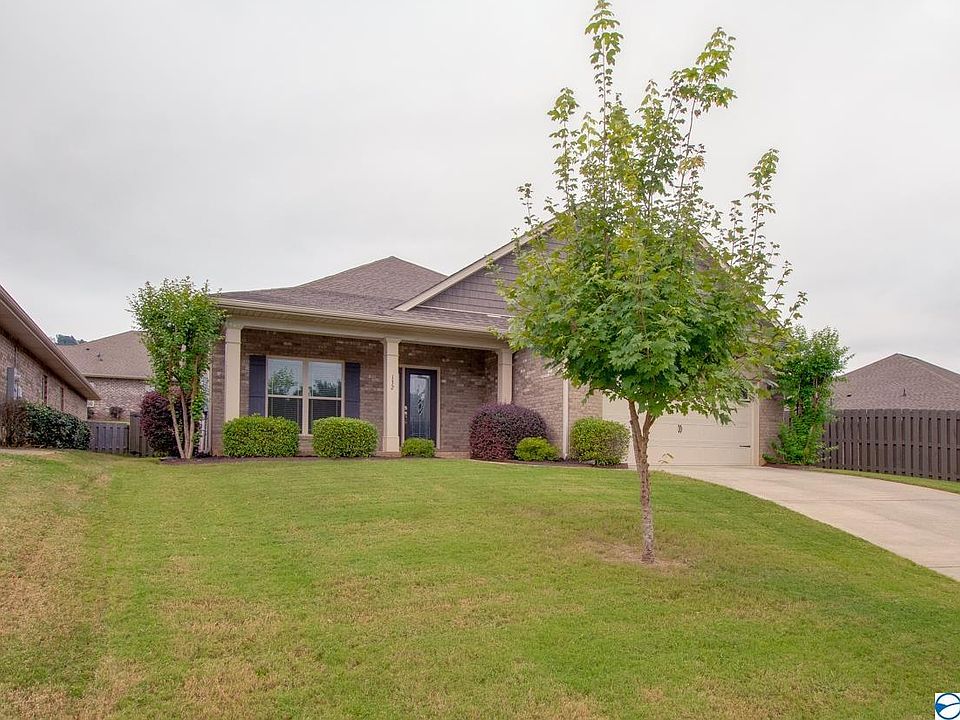 1st image of 132 Ada Dr