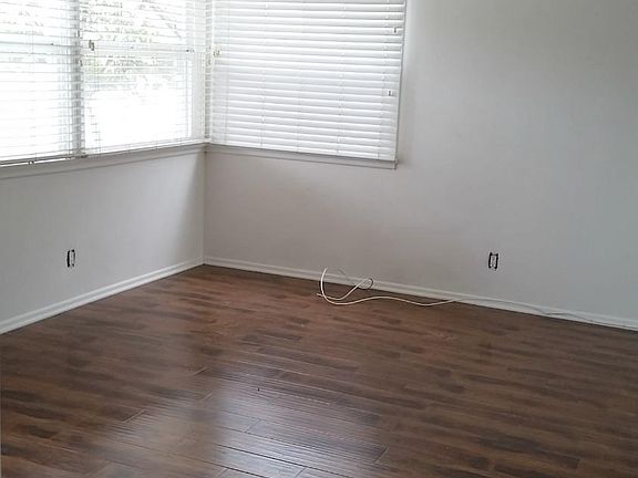 3rd image of 731 S Catalina Ave APT A