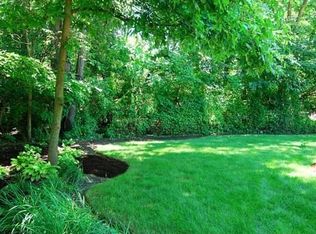 3 Norman Ct, Burr Ridge, IL 60527