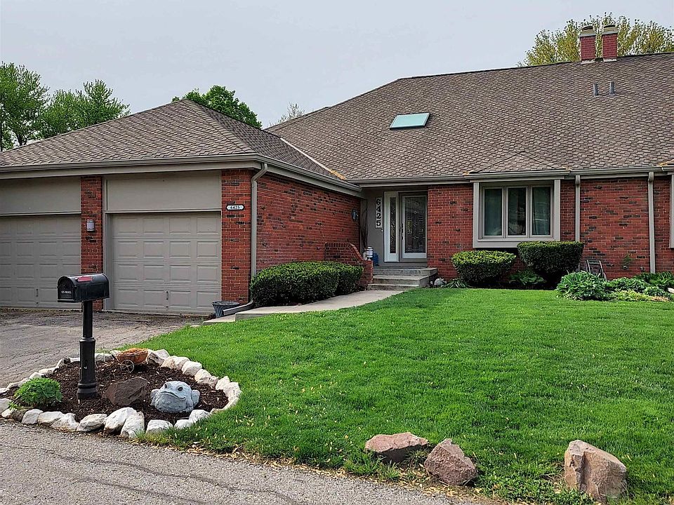 1st image of 6425 S 118th Plz