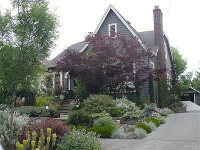 Great street appeal here!