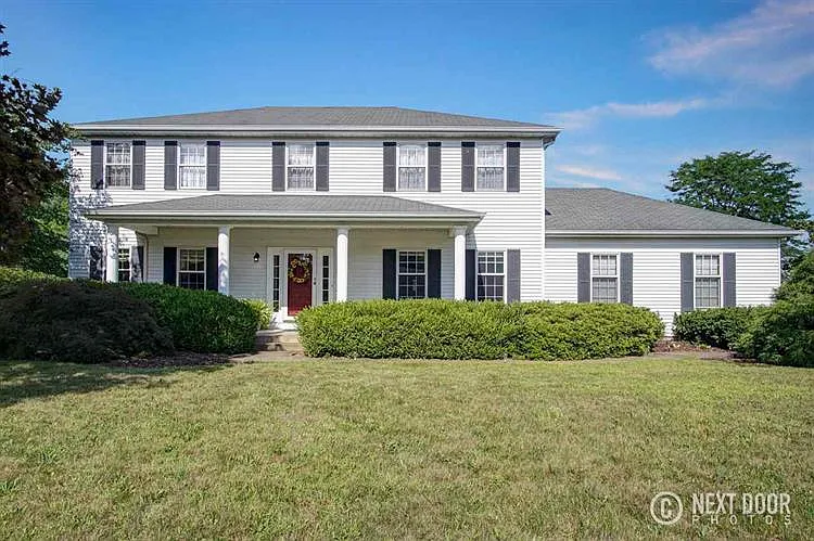 52222 Dorchester Ct photo 1